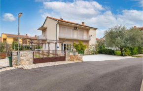 Lovely Apartment In Fazana With Kitchen